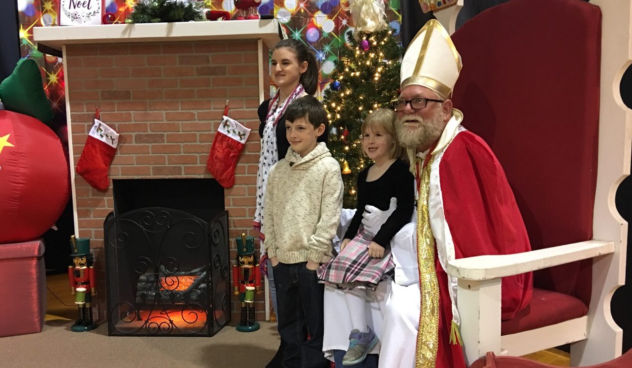 Chris Edwards as St Nick Dec 10 2017