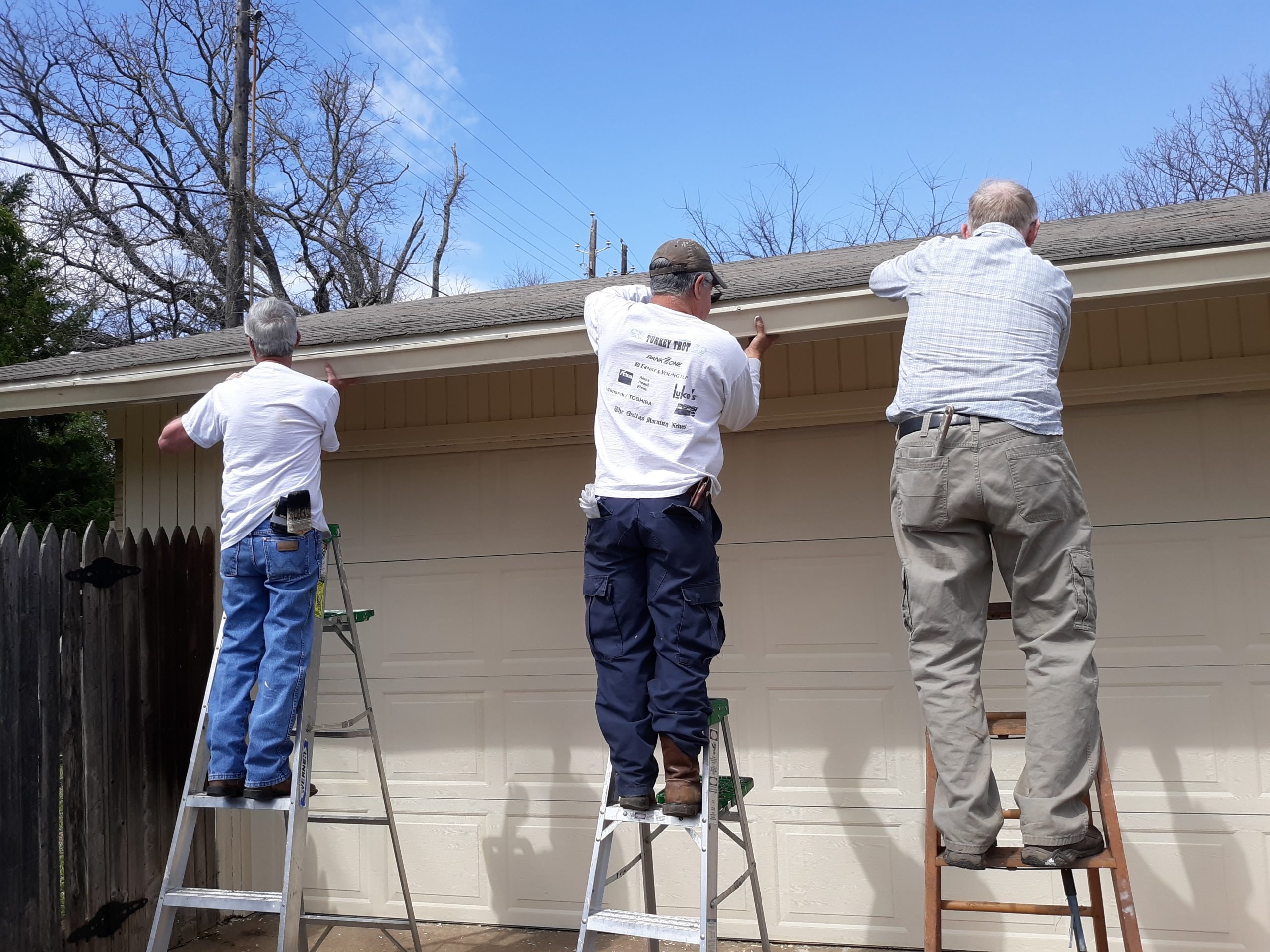 Knight hands - install gutters