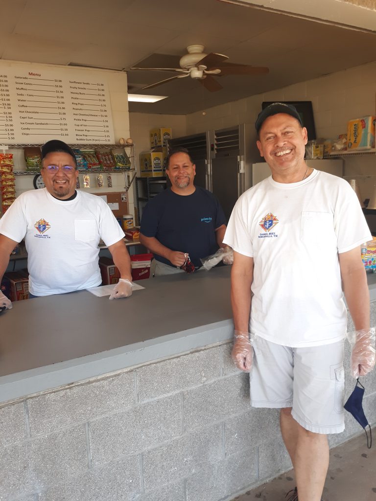 Tony Almanza, Mario Ramos, John Espree
